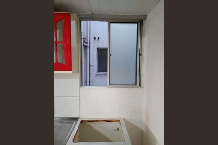 Cozinha de apartamento à venda com 2 quartos, 43m² em São José, Porto Alegre