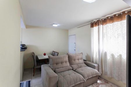 Sala de apartamento à venda com 3 quartos, 58m² em Arpoador, Contagem