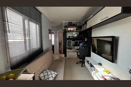 Sala de apartamento à venda com 2 quartos, 96m² em Jardim Santo André, Santo André