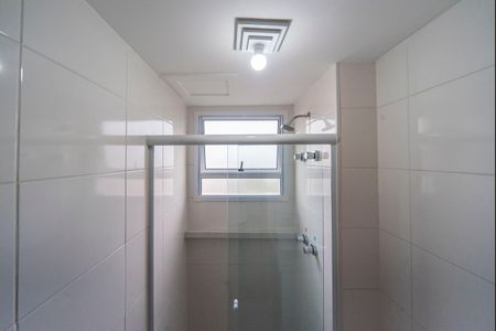 Banheiro de apartamento à venda com 2 quartos, 43m² em Sumarezinho, Santo André