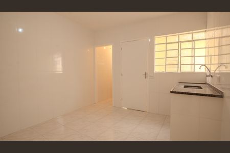 sala - cozinha de casa para alugar com 1 quarto, 32m² em Cursino, São Paulo