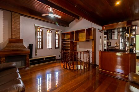 Sala de Estar de casa à venda com 3 quartos, 350m² em Vila Santa Maria, São Paulo