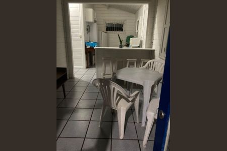 Sala de casa para alugar com 2 quartos, 55m² em Ingleses Norte, Florianópolis