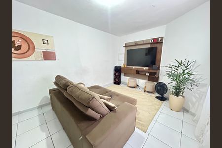 Sala casa 1 de casa para alugar com 4 quartos, 239m² em Jardim Dourado, Guarulhos