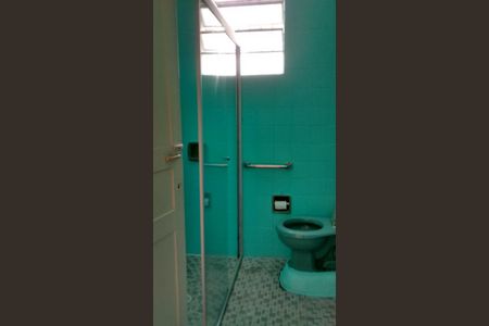 Banheiro de casa à venda com 2 quartos, 100m² em Barra Funda, São Paulo