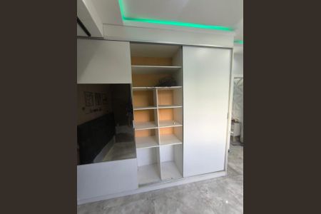 Quarto de casa para alugar com 1 quarto, 40m² em Itatiaia, Duque de Caxias