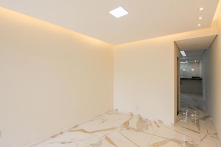 Sala 1 de casa para alugar com 3 quartos, 180m² em Serra Verde, Belo Horizonte