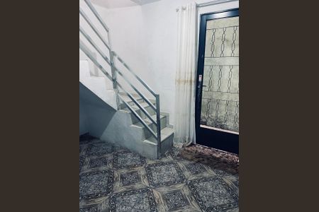 Sala de casa para alugar com 4 quartos, 171m² em Jardim Sonia Maria, São Paulo