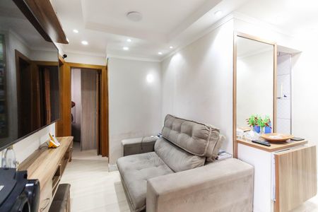 Sala de apartamento à venda com 2 quartos, 48m² em Vila Carmosina, São Paulo