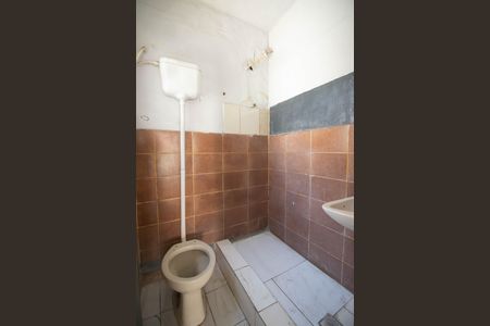Banheiro Social de casa para alugar com 1 quarto, 0m² em Itaúna, São Gonçalo