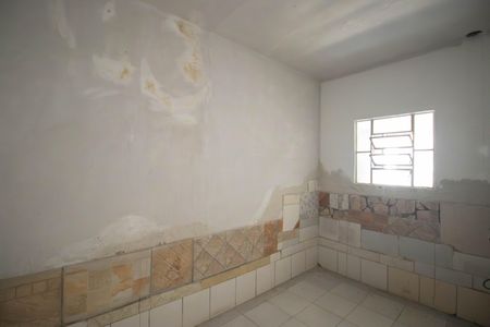 Quarto 1 de casa para alugar com 1 quarto, 0m² em Itaúna, São Gonçalo