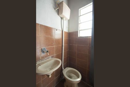 Quarto 2 de casa para alugar com 2 quartos, 37m² em Itaúna, São Gonçalo