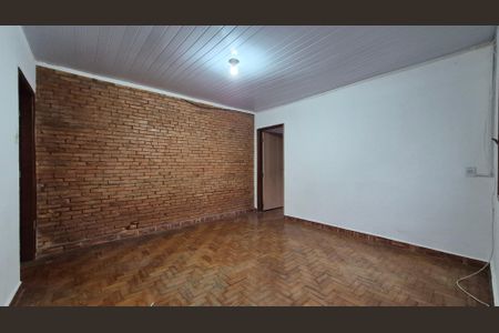 Sala de casa à venda com 2 quartos, 120m² em Pinheirinho, Santo André