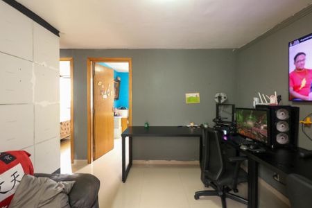 Sala de apartamento para alugar com 2 quartos, 44m² em Conceição, Diadema