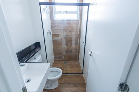 banheiro de apartamento à venda com 1 quarto, 63m² em Pampulha, Belo Horizonte