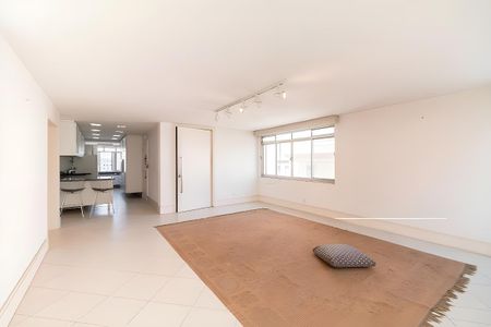 Apartamento para alugar com 1 quarto, 126m² em Jardim Europa, São Paulo