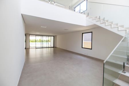 Sala de casa de condomínio à venda com 4 quartos, 387m² em Cidade Tamboré, Santana de Parnaíba