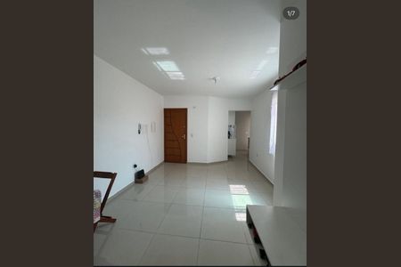 Sala de apartamento para alugar com 2 quartos, 60m² em Vila Pires, Santo André