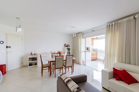 Sala de apartamento à venda com 3 quartos, 109m² em Jardim Aeroporto, São Paulo