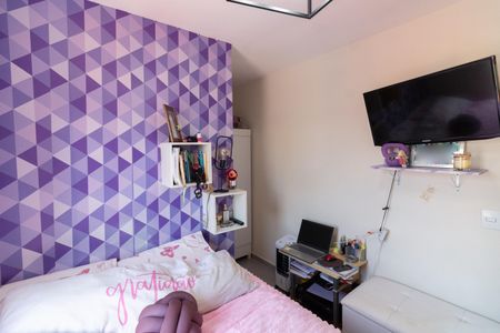 Quarto 1 - Suíte de casa de condomínio à venda com 2 quartos, 54m² em Vila Polopoli, São Paulo