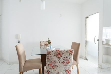 Sala de Jantar de apartamento para alugar com 3 quartos, 70m² em Buritis, Belo Horizonte