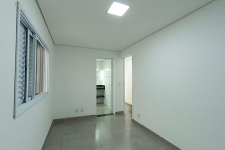 Suíte de casa para alugar com 2 quartos, 288m² em Vila Odin, Sorocaba