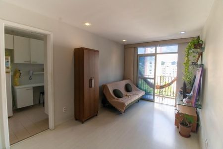 Sala de apartamento para alugar com 3 quartos, 100m² em Santa Rosa, Niterói