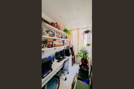 Apartamento à venda com 1 quarto, 50m² em Floresta, Belo Horizonte