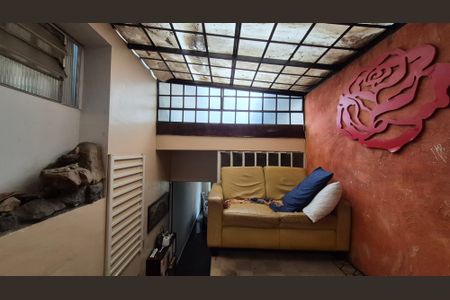 Sala de casa para alugar com 4 quartos, 329m² em Vila Curuçá, Santo André