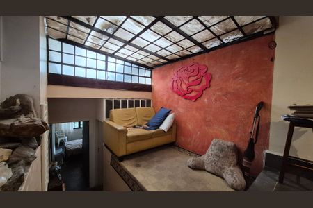 Sala de casa para alugar com 4 quartos, 329m² em Vila Curuçá, Santo André