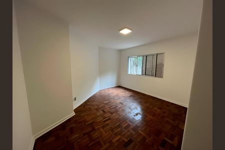 Apartamento para alugar com 3 quartos, 140m² em Jardim das Bandeiras, São Paulo