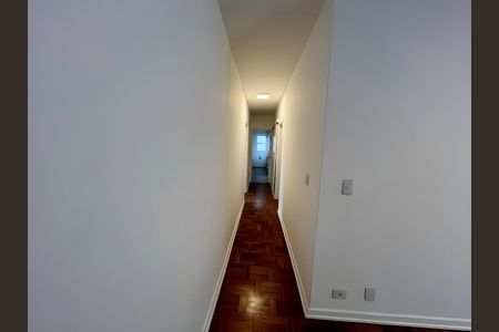 Apartamento para alugar com 3 quartos, 140m² em Jardim das Bandeiras, São Paulo