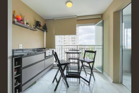 Sacada de apartamento para alugar com 2 quartos, 52m² em Jardim Roberto, Osasco