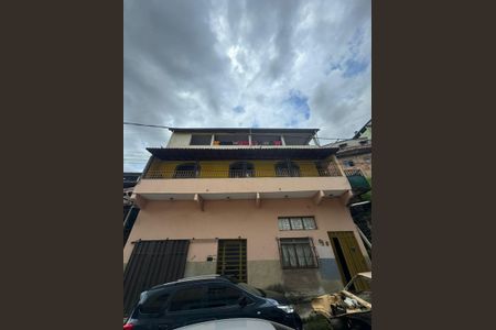 Casa à venda com 6 quartos, 200m² em Pindorama, Belo Horizonte
