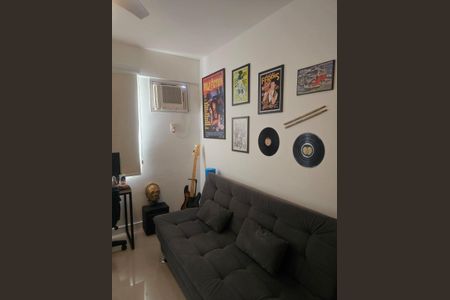 Sala de apartamento para alugar com 2 quartos, 74m² em Recreio dos Bandeirantes, Rio de Janeiro