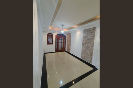 Casa para alugar com 3 quartos, 360m² em Maria da Conceicao, Contagem