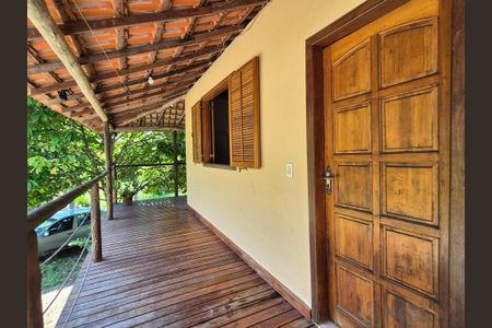 Varanda de casa à venda com 2 quartos, 200m² em Guaratiba, Rio de Janeiro