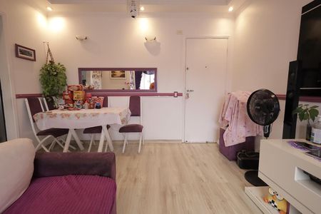 Sala de apartamento à venda com 2 quartos, 56m² em Vila Lutécia, Santo André