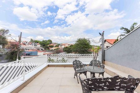 Casa de Condomínio para alugar com 4 quartos, 350m² em Adalgisa, São Paulo