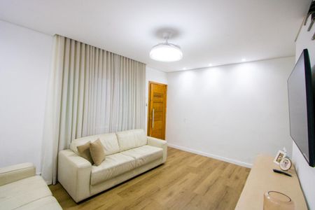 Sala de casa à venda com 2 quartos, 235m² em Vila Linda, Santo André