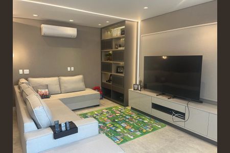 Sala de casa de condomínio para alugar com 4 quartos, 273m² em Morumbi, São Paulo