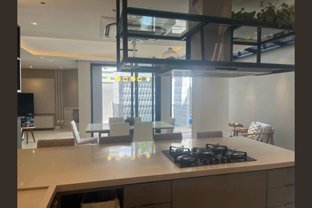 Cozinha de casa de condomínio para alugar com 4 quartos, 273m² em Morumbi, São Paulo