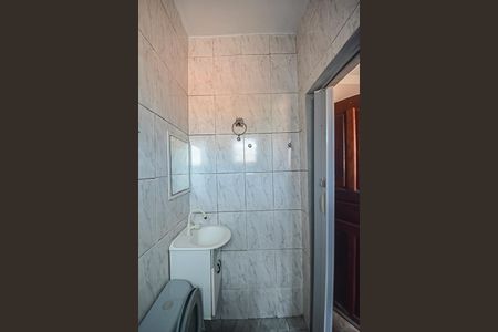 Banheiro de casa para alugar com 1 quarto, 50m² em Batistini, São Bernardo do Campo