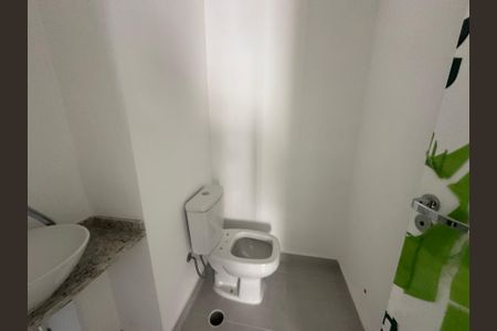 Lavabo de apartamento à venda com 3 quartos, 73m² em Vila Pindorama, Barueri