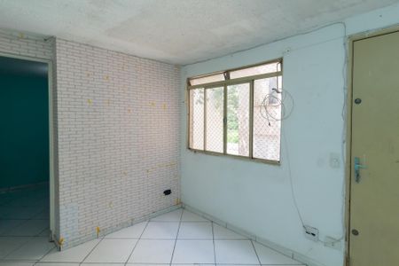 Sala de apartamento para alugar com 2 quartos, 45m² em Colônia (zona Leste), São Paulo