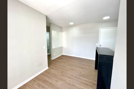 Sala de apartamento para alugar com 2 quartos, 55m² em Vila das Bandeiras, Guarulhos