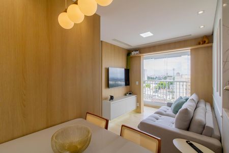 Sala de apartamento à venda com 2 quartos, 42m² em Vila Itapegica, Guarulhos