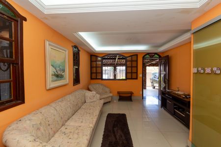 SALA de casa à venda com 4 quartos, 235m² em Átila de Paiva (barreiro), Belo Horizonte