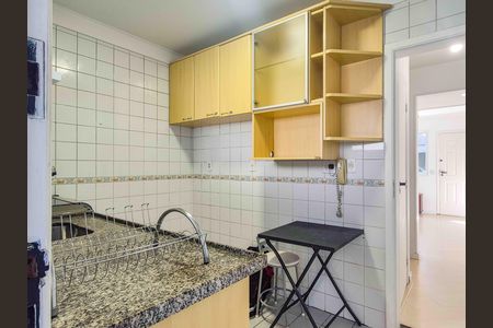 Cozinha de casa de condomínio à venda com 2 quartos, 126m² em Vila São Silvestre, São Paulo