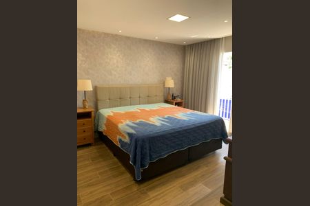 Quarto de casa à venda com 3 quartos, 230m² em Jardim Dourado, Guarulhos